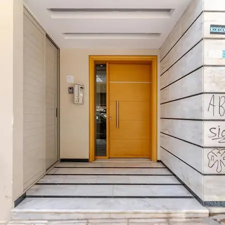 Skyview Penthouse / Apartment Athens